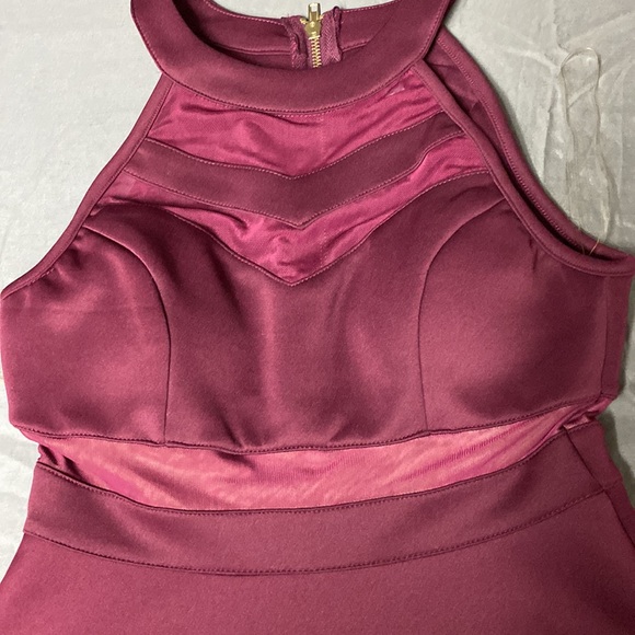 Dress - Picture 3 of 3